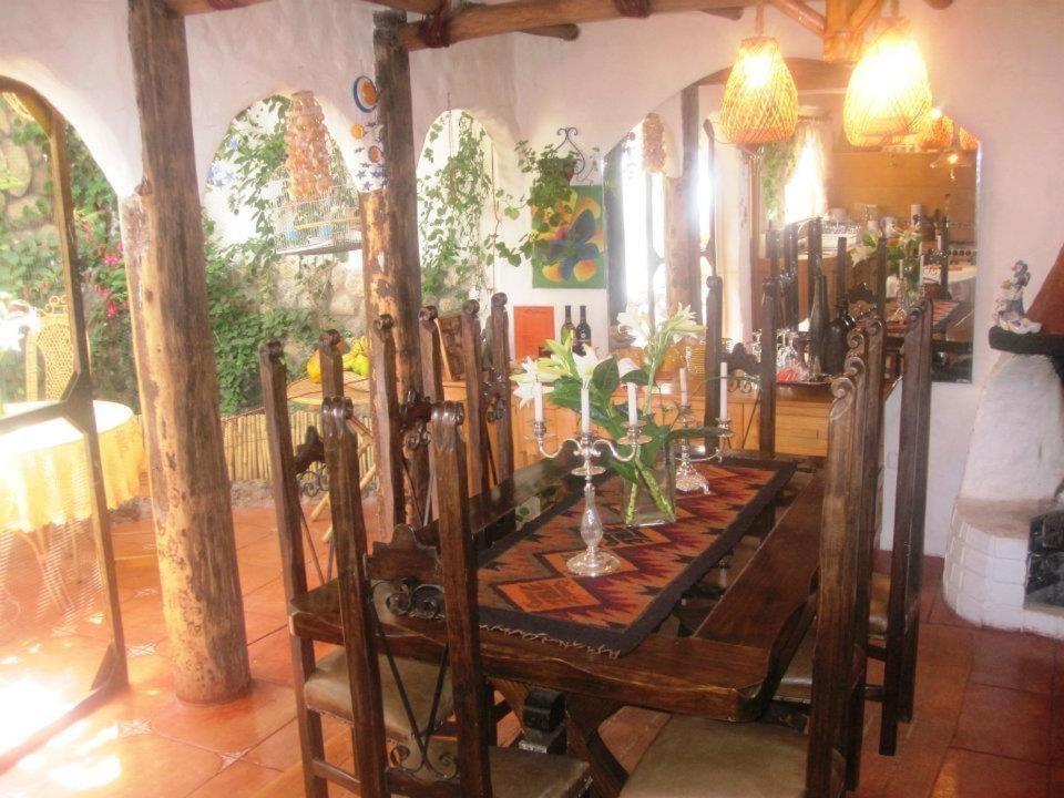 Hostal Madre Tierra Куско Экстерьер фото