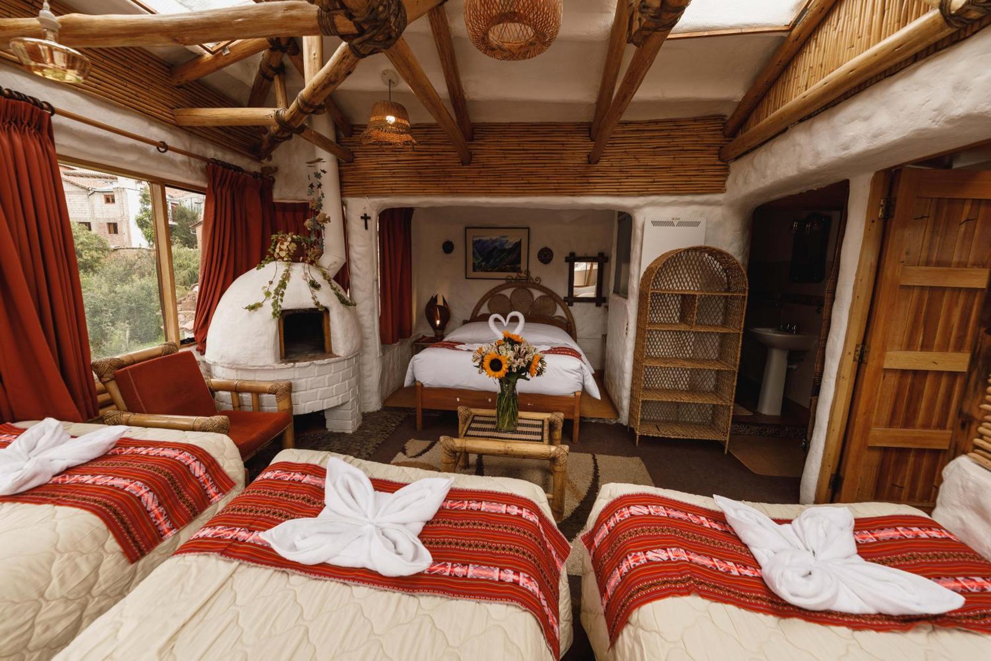 Hostal Madre Tierra Куско Экстерьер фото