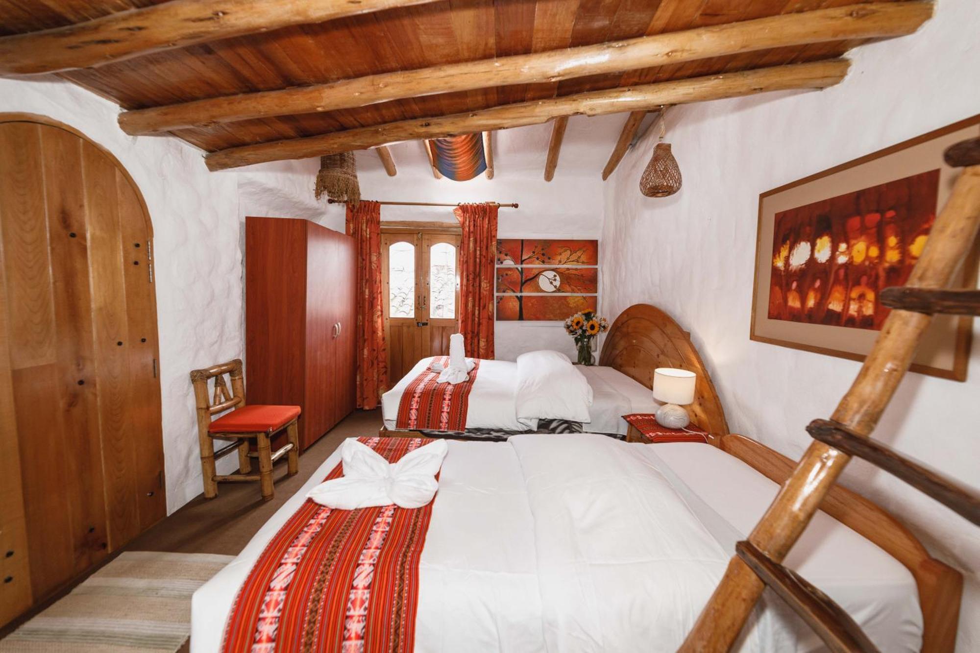 Hostal Madre Tierra Куско Экстерьер фото