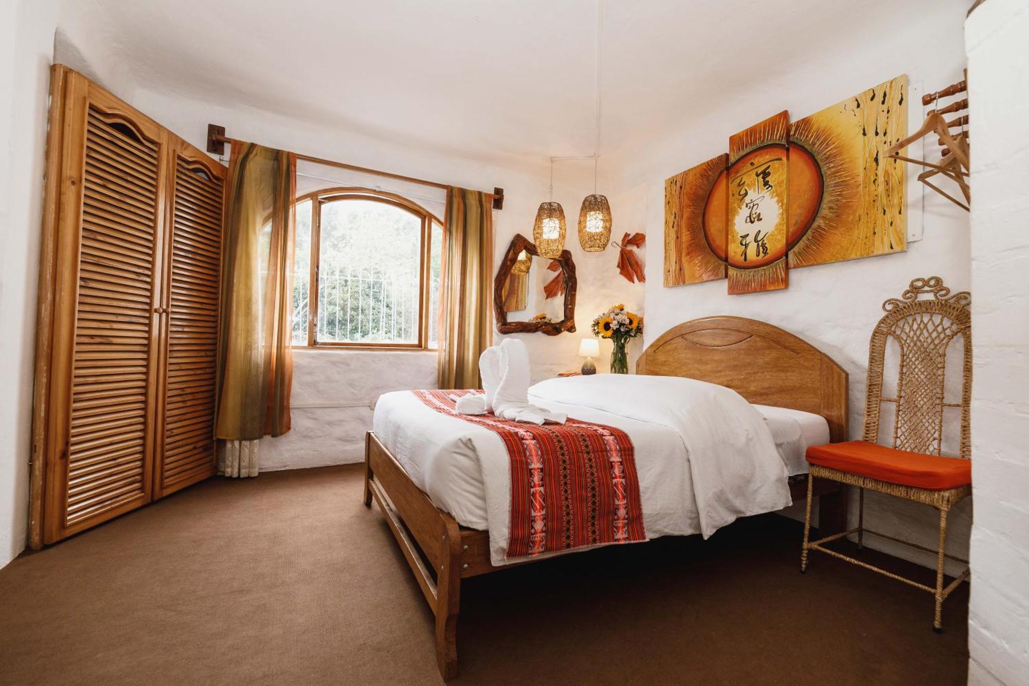 Hostal Madre Tierra Куско Экстерьер фото