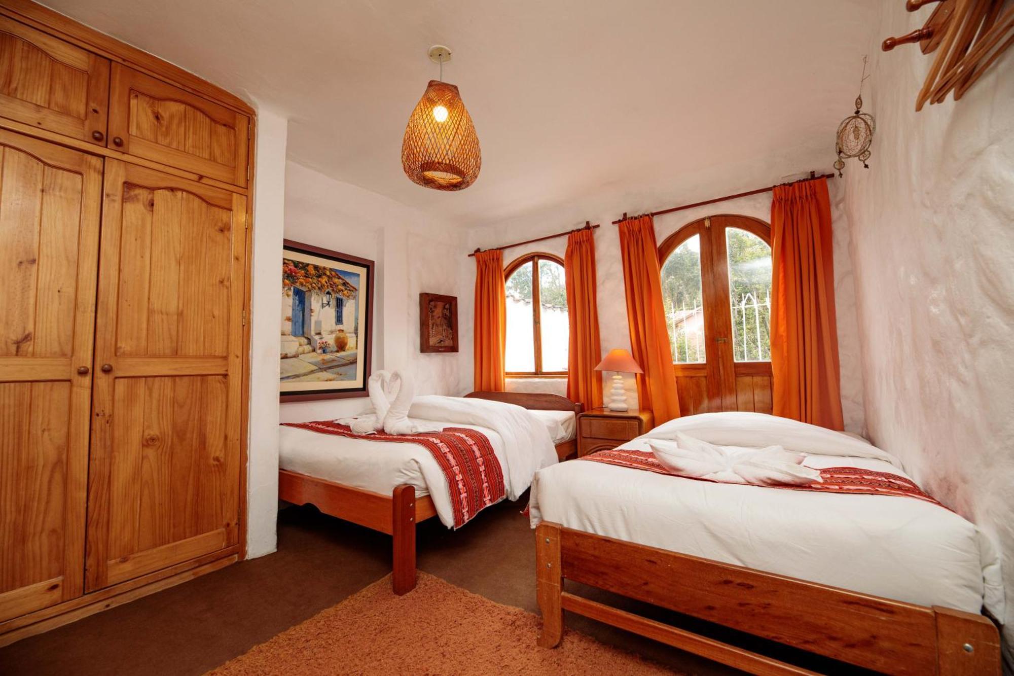 Hostal Madre Tierra Куско Экстерьер фото
