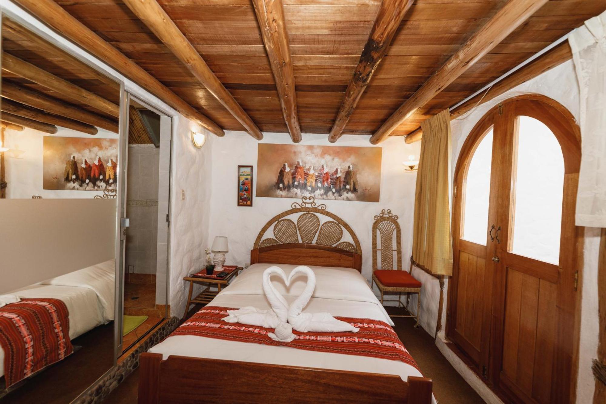 Hostal Madre Tierra Куско Экстерьер фото