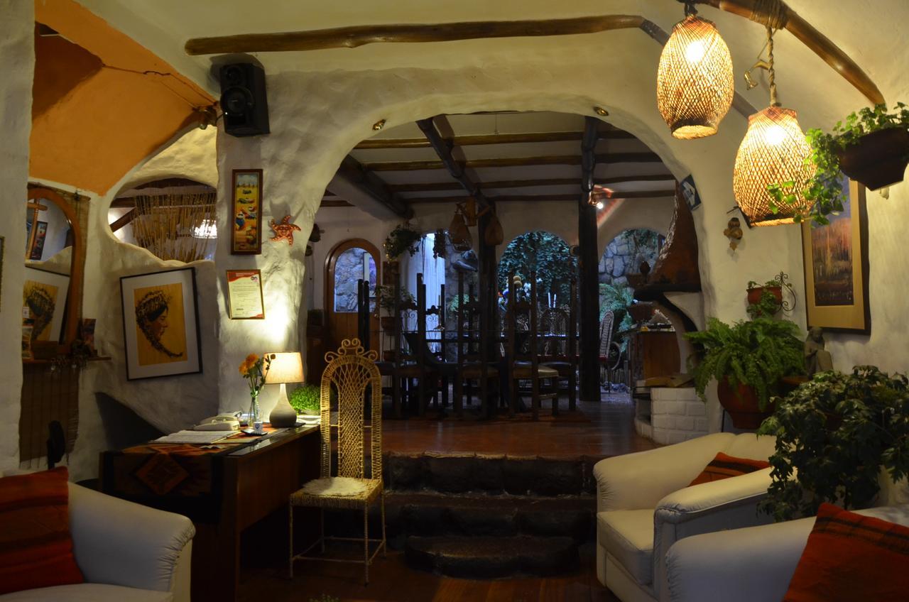 Hostal Madre Tierra Куско Экстерьер фото